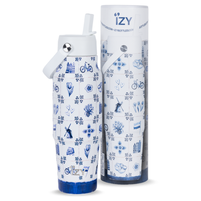 IZY Travel Bottle - Dutch Tiles - 900ml