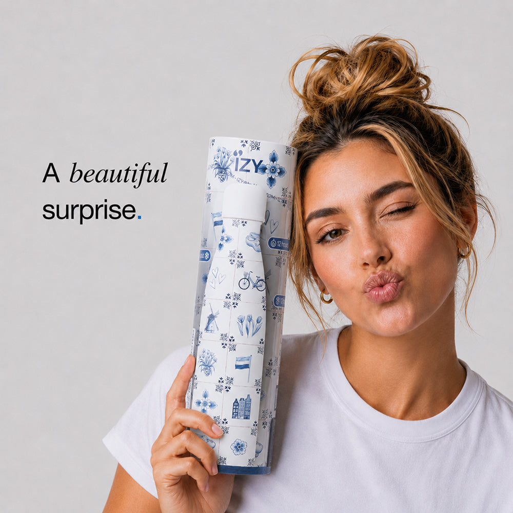 IZY Bottle - Dutch Tiles - 500ml - Perfect Gift