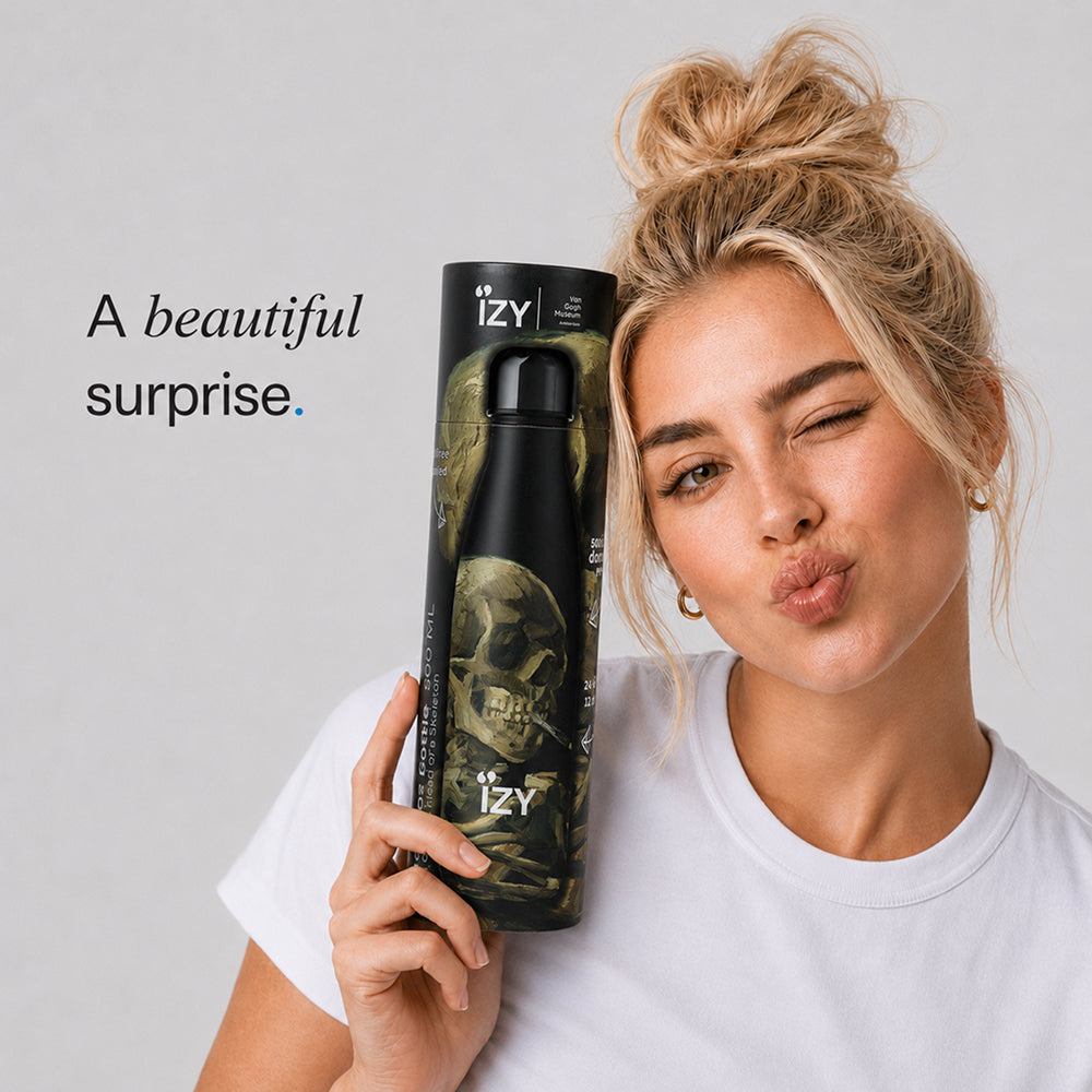 IZY Bottle - Skull with Burning Cigarette - 500ml - Perfect Gift