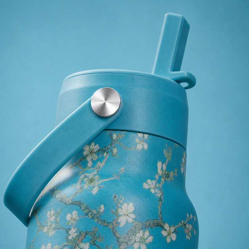 IZY Travel Bottle - Almond Blossom - zoom-in