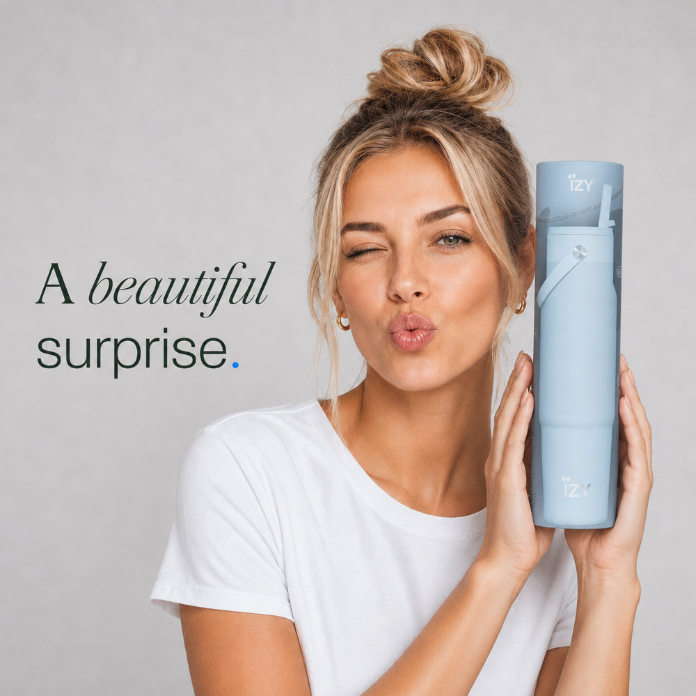 IZY Travel Bottle - Azure - perfect-gift