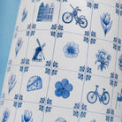 IZY Travel Bottle - Dutch Tiles - zoom-in