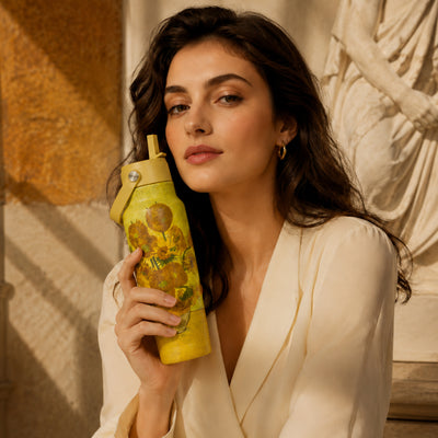 IZY Travel Bottle - Sunflowers - lifestyle