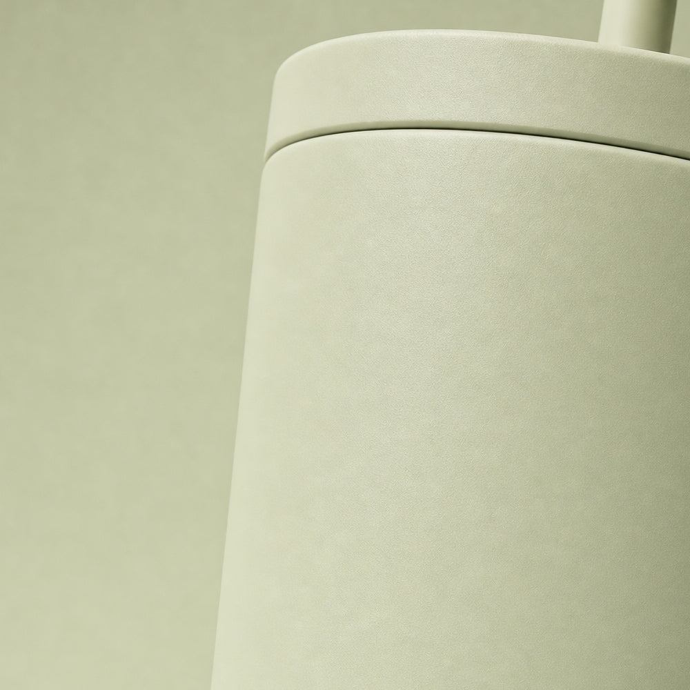 IZY Tumbler - Pistachio - zoom-in
