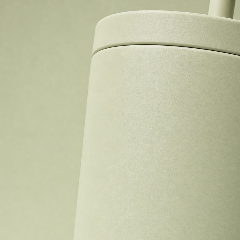 IZY Tumbler - Pistachio - zoom-in